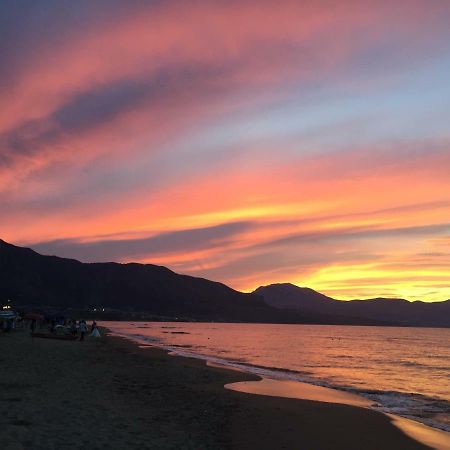Casa Vacanze Playa 54 Castellammare del Golfo Dış mekan fotoğraf
