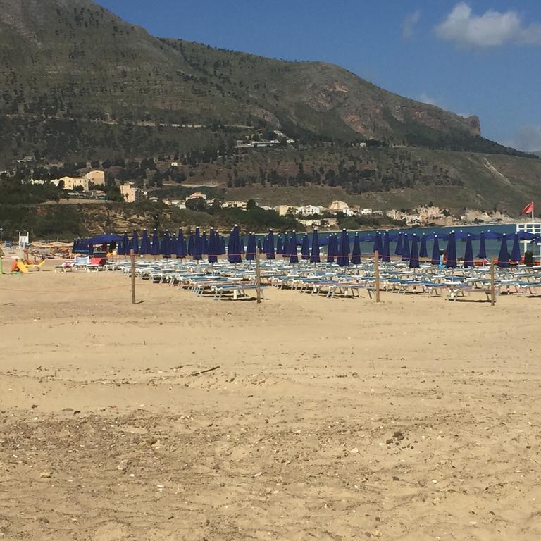 Casa Vacanze Playa 54 Castellammare del Golfo Dış mekan fotoğraf